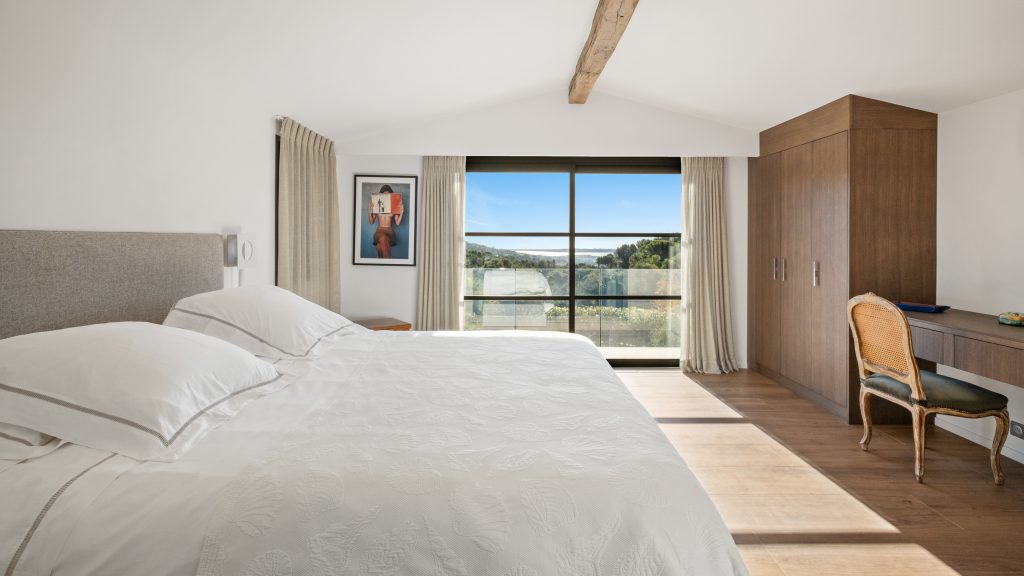 Villa Essence bedroom with garden view