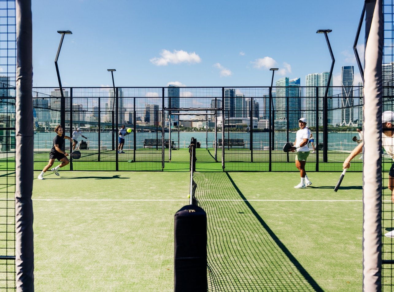 Homes with Padel Courts