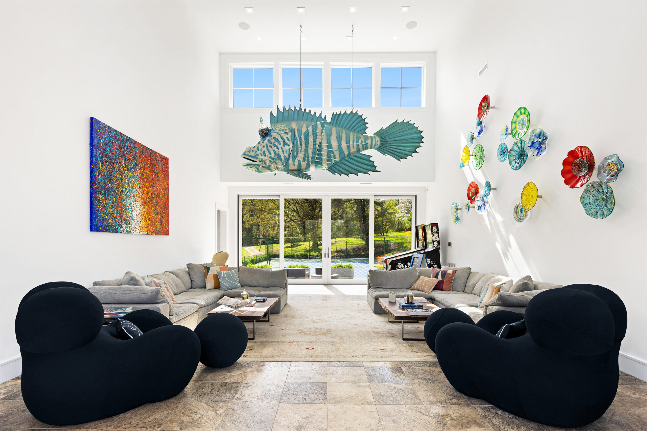Clubhouse-Style Lounges