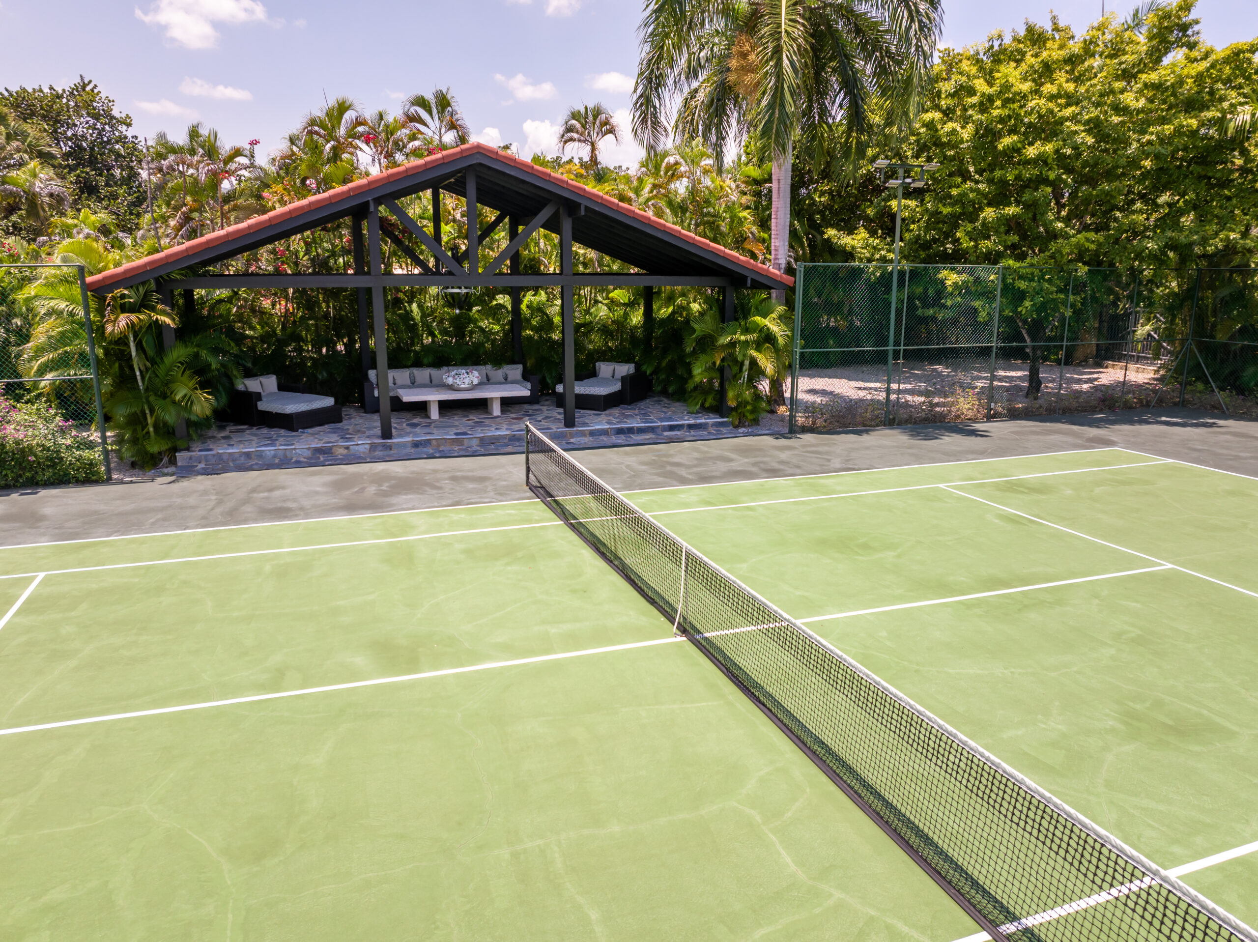 The Tennis Villa in Cabrera