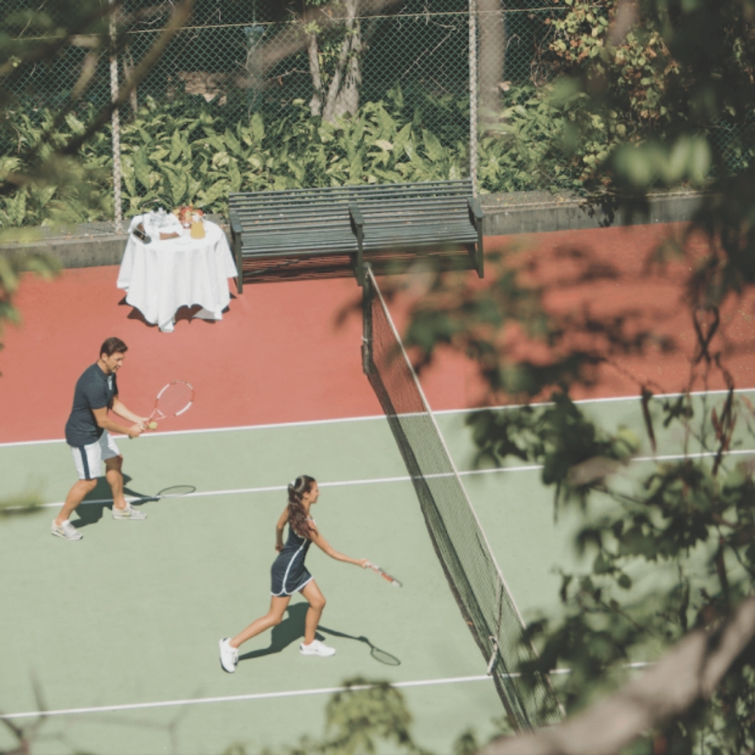 The Tennis Lover’s Holiday Gift Guide