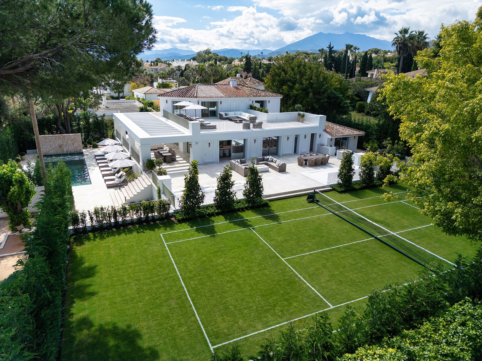 Grass Tennis Villa Marbella – 1