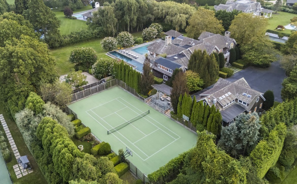 The Hamptons tennis estate - Luxury property for sale.