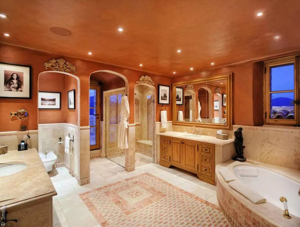 Bathroom with a double vanity at Fréjus Luxury Estate