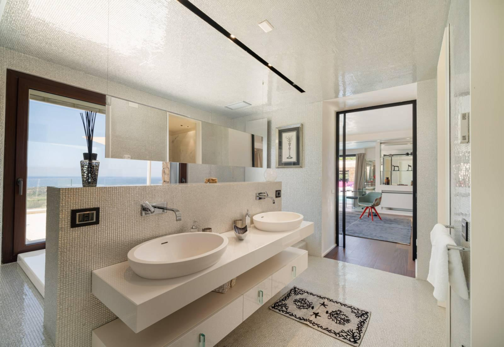 Bathroom at Ruini Padel Villa